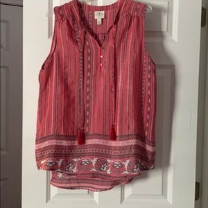 Sleeveless shimmery top